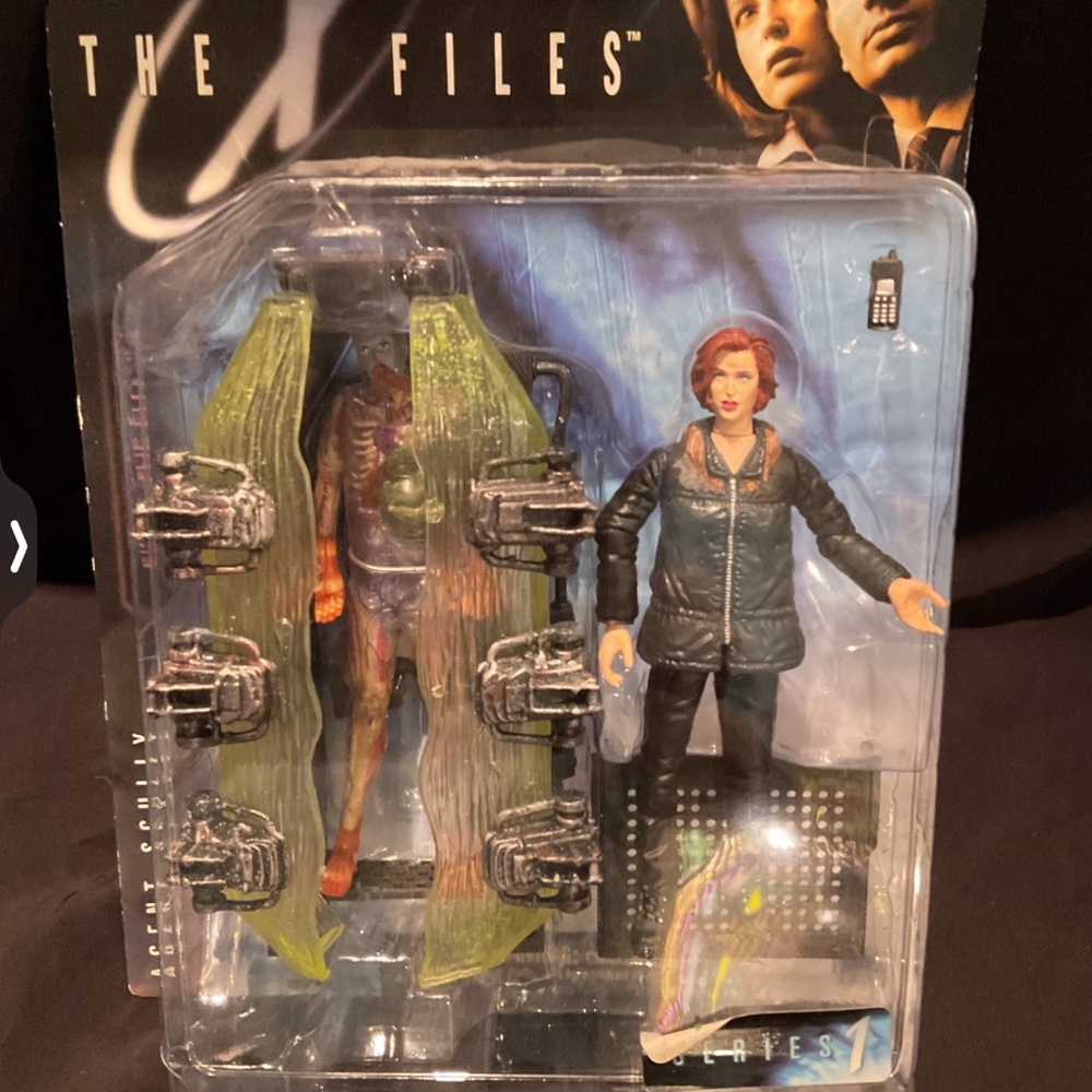 X-Files Agent Dana Scully McFarlane Toys 1998 In Original Sealed Package